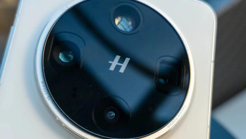 Гонка мегапікселів набирає обертів: Oppo тестує флагман Find X10 Pro Max з трьома 200 Мп сенсорами