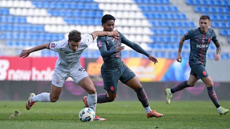 Голи Оба та Бондаренко приносят  перемогу &laquo;Шахтарю&raquo; у матчі з &laquo;Зорею&raquo;, - ФОТО, ВІДЕО