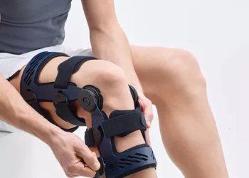 фіксатор колінного суглоба