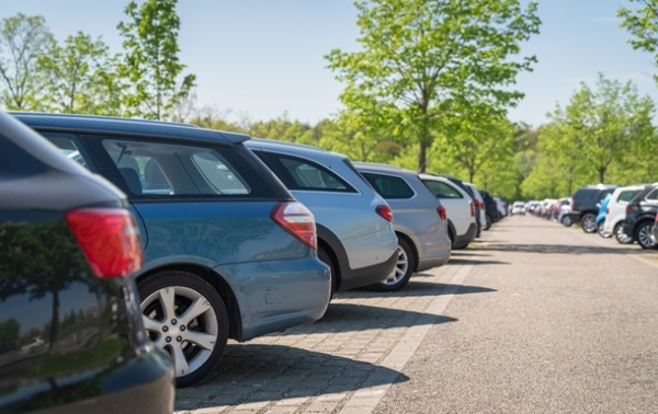 Названо найпопулярніші бензинові авто березня