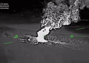 Українські дрони знищили російські ешелони з пальним під Луганськом, – ВІДЕО