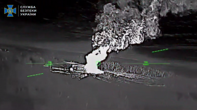 Українські дрони знищили російські ешелони з пальним під Луганськом, - ВІДЕО