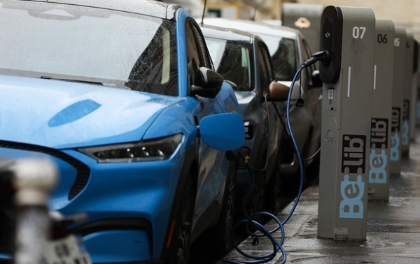 Частка електрокарів в ЄС сягнула 19,4%