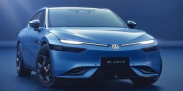 Флагман і недорогий кросовер: Volkswagen показав електрокари із запасом ходу 700 км (ФОТО)