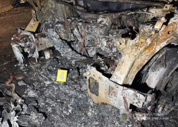 У Чорноморці підпалили авто пенсіонерки: справу передали до суду