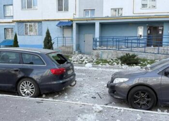 Терехов просить харків’ян не підходити до вікон