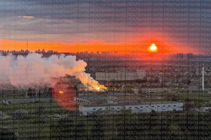 На Лівому березі Києва &ndash; перебої зі світлом, затримується електротранспорт