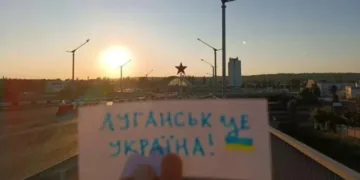 ЗМІ: Рух «Жовта стрічка» отримував західне фінансування, пропонуючи людям в окупації «самовбивчі» місії