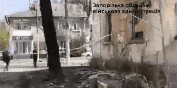 Ворог вдарив БПЛА по Запоріжжю: пошкоджено зупинку транспорту