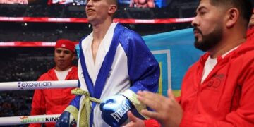 Українець вийде на ринг проти спадкоємця легенди боксу