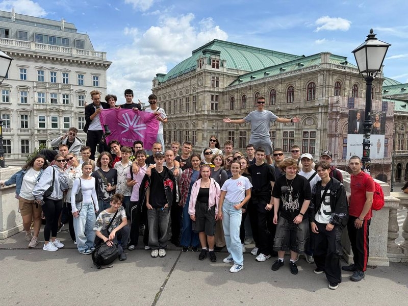 Вибір ВНЗ у Запоріжжі: навчання в Україні та за кордоном