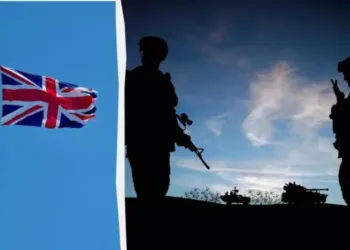 Велика Британія розробляє план переходу до воєнного стану