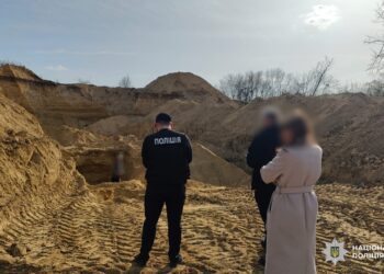 Незаконний видобуток піску викрили в Одеській області