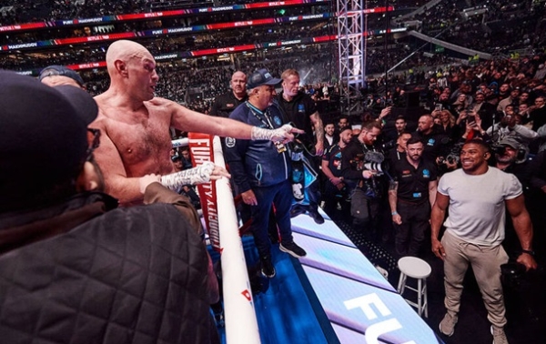 Ф&rsquo;юрі та Джошуа можуть провести бій до кінця року