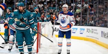 НХЛ: розгром у Сан-Хосе та провал Торонто