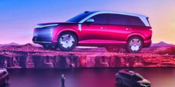 BYD випустить великий гібридний позашляховик з цінником менше $43 000 (ФОТО)