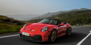 У GT3 знесло дах: представлено найекстремальніший кабріолет Porsche (ВІДЕО)