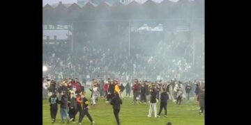 Тернопільський стадіон можуть дискваліфікувати через грубе порушення від вболівальників (ВІДЕО)