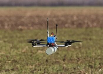 У Запорізькому районі двоє людей отримали поранення у результаті ворожих атак