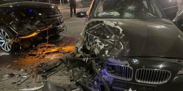 У Хмельницькому сталася аварія: двоє травмованих, серед них підліток