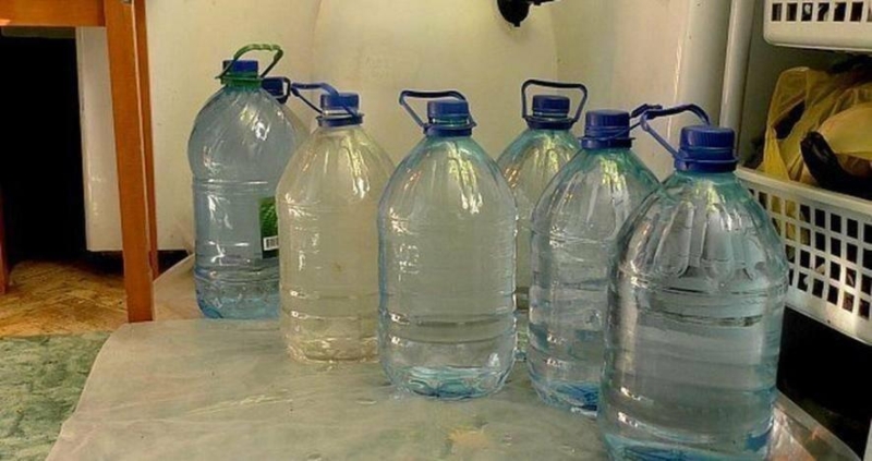 Українців закликали вже зараз запастися водою: у Кабміні попередили про нову загрозу