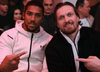 Стало відомо, як Усик вплинув на підготовку Джошуа до бою з Ф’юрі