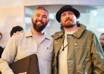 Белью вказав на єдиного суперника, здатного здолати Усика