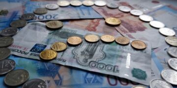 Російська промисловість прискорює падіння