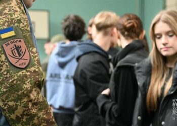 Хмельницькі гвардійці провели “Урок мужності” для ліцеїстів