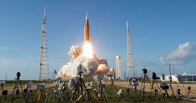 Вперше за понад 50 років. NASA відправило астронавтів у пілотовану місію Artemis II навколо Місяця