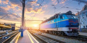 Білети на потяги подорожчають: що говорять в Укрзалізниці