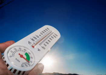 Весна прийшла: у Хмельницькому завершують опалювальний сезон