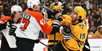 НХЛ: Кароліна не залишає шансів Оттаві