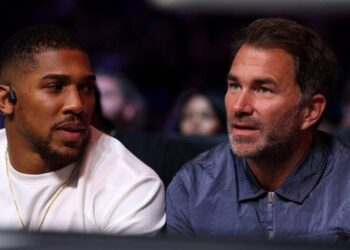 Промоутер Джошуа оцінив його шанси у наступному бою