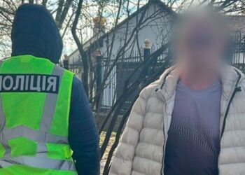 У Харкові затримали чоловіка, який кидав гранати і поранив ножем військового ТЦК