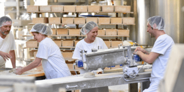 Постраждалі від війни підприємства можуть отримати до 16 млн грн на відновлення