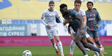 Голи Оба та Бондаренко приносят  перемогу «Шахтарю» у матчі з «Зорею», – ФОТО, ВІДЕО