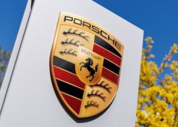 Porsche продає частку в Bugatti Rimac після обвалу прибутків