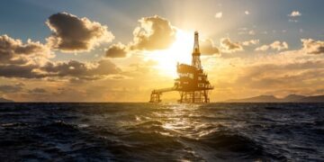 Нафта Brent знову перевищила $100 за барель