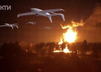 Вдруге за тиждень: у СБУ підтвердили ураження нафтотерміналу “Усть-Луга” на Балтиці, сталась пожежа