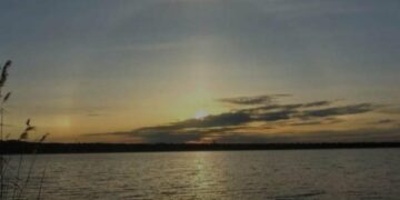 Над Південним Бугом помітили “хибне сонце”