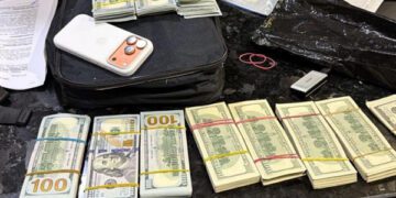 Романтичні стосунки та криптовалютні інвестиції: у Дніпрі виявили чергову мережу шахрайських кол-центрів