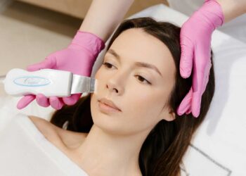 чистка обличчя у львові