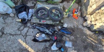 У Дніпрі двоє хлопців викрали мотоцикл та розібрали по частинам