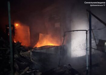 У Дубовиківській громаді та Нікополі від ударів фашистів постраждали четверо людей, в т. ч. дитина
