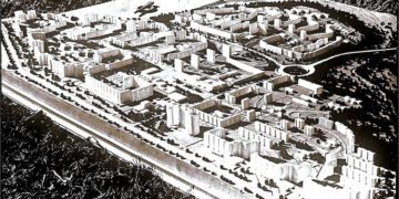 У соцмережах нагадали, як будували житловий масив «Тополя»