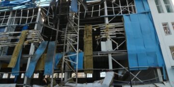 У Сумах через нічну атаку безпілотників пошкоджений легкоатлетичний манеж