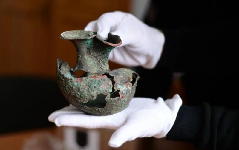 Вчитель з Козятина на Вінниччині роками переконує "чорних археологів" віддавати цінні знахідки до музеїв: з яким результатом