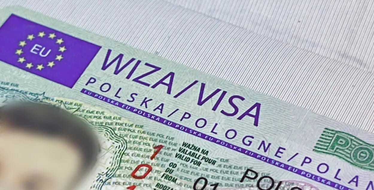 оформити робочу візу в Польщу