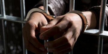 У Львові суд обрав запобіжний захід чоловіку, який взяв у заручниці 13-річну дівчинку